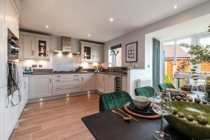 4 Bedroom Detached House For Sale In Ashtree Grove, Hampton-In-Arden, Solihull, West Midlands, B92