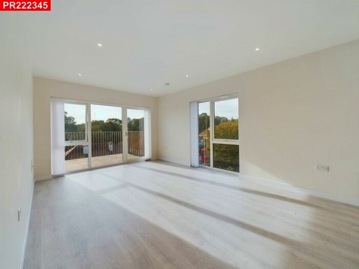 2 Bedroom Flat To Rent In Bittacy Hill, Mill Hill, – Bedrooms Flat, NW7