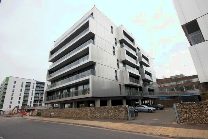 1 Bedroom Apartment To Rent In Geoffrey Watling Way, Norwich, NR1