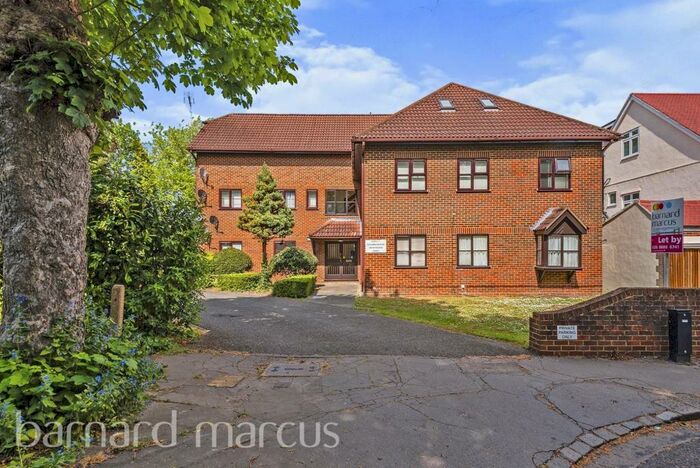 2 Bedroom Apartment To Rent In Culmington Road, South Croydon, CR2