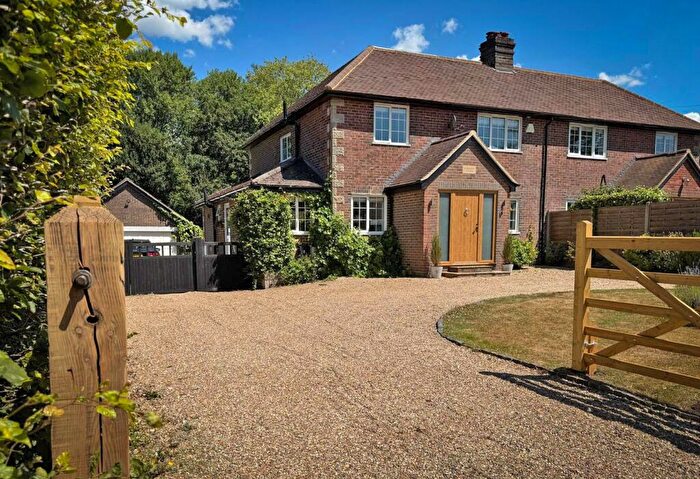 3 Bedroom Semi Detached House For Sale In Crawley Down, West Sussex, RH10