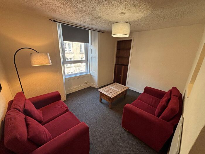 1 Bedroom Flat To Rent In Rosefield Street, Dundee, DD1