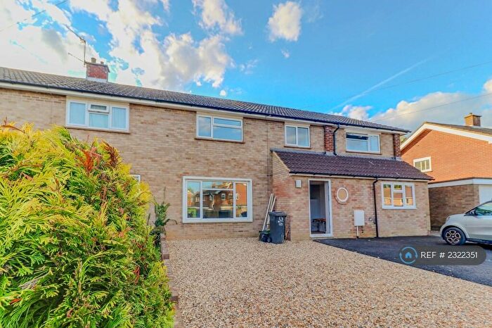 7 Bedroom Semi-Detached House To Rent In Applegarth Avenue, Guildford, GU2