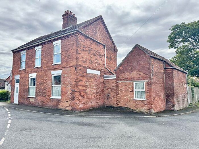 4 Bedroom Detached House For Sale In Jubilee Road, North Somercotes, LN11