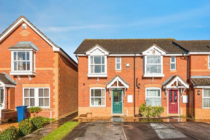 2 Bedroom Semi Detached House For Sale In Church Lane, Oxford, Oxfordshire, OX3