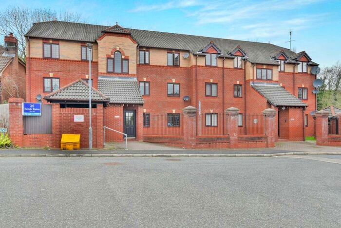 2 Bedroom Apartment To Rent In Welland Road, Wilmslow, Cheshire, SK9