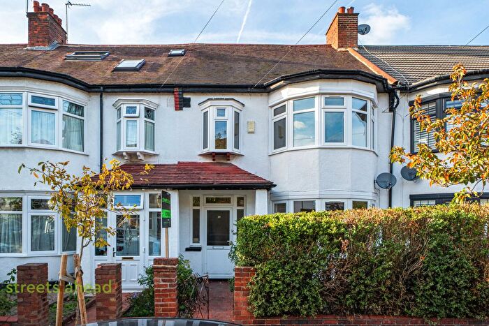 3 Bedroom Terraced House For Sale In Redford Avenue, Thornton Heath, CR7