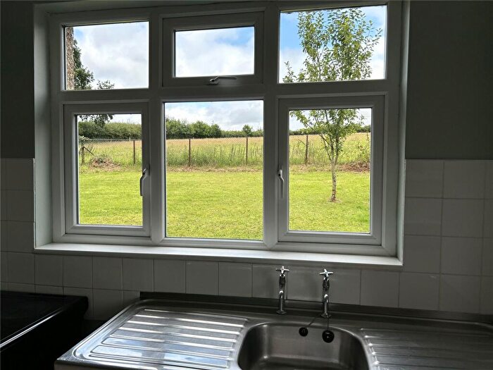 3 Bedroom Detached House For Sale In . Acres - Rackenford, Tiverton, Devon, EX16