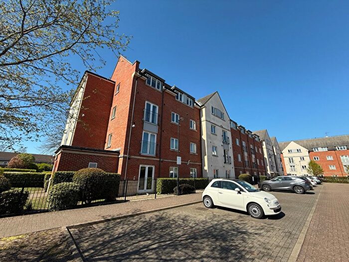 1 Bedroom Flat To Rent In Academy Place, Isleworth, TW7