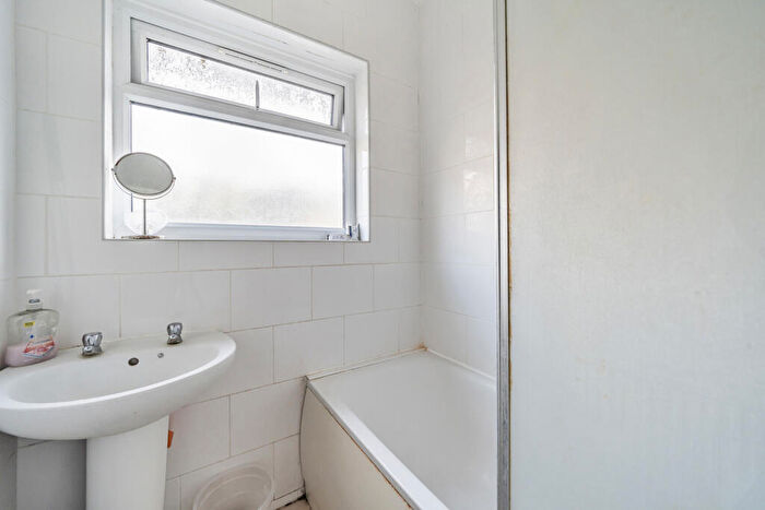 3 Bedroom Terraced House For Sale In Clarendon Rise, London, SE13