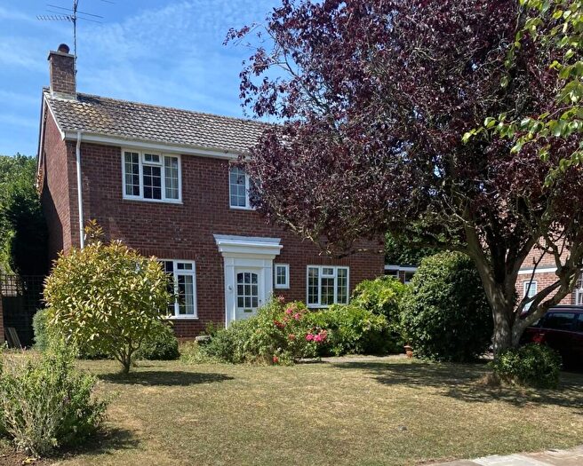 3 Bedroom Link Detached House For Sale In St. Catherines Crescent, Sherborne, DT9