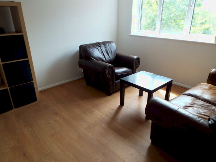 1 Bedroom Flat To Rent In Jack Clow Road Stratford, E15