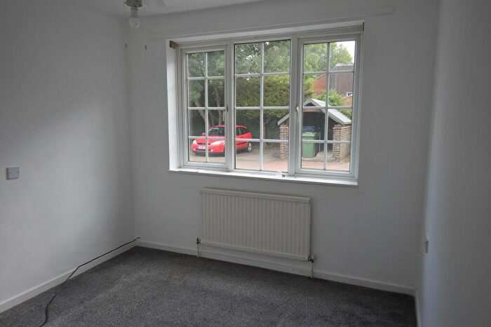 2 Bedroom Apartment To Rent In Guessens Court, Welwyn Garden City., AL8