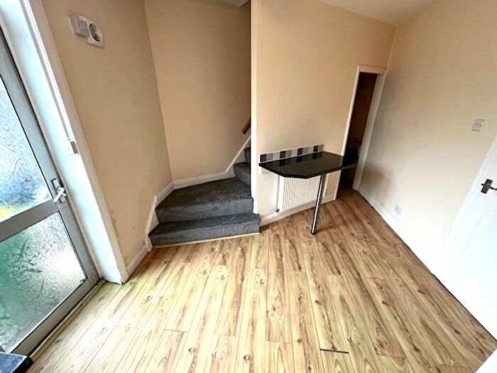 3 Bedroom End Of Terrace House To Rent In Clifton Street, Preston, PR1