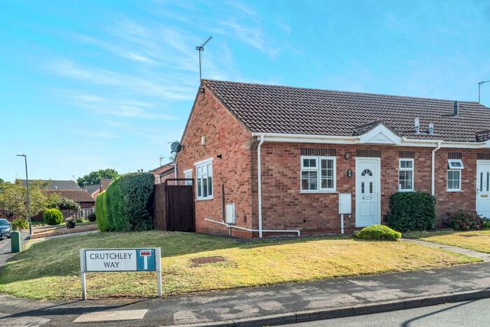 3 Bedroom Detached House To Rent In Crutchley Way, Whitnash CV31