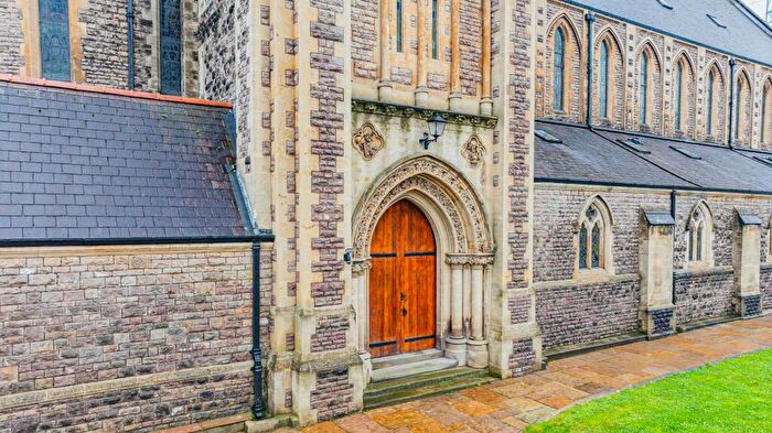 4 Bedroom Town House For Sale In The Tower, St James Church, Newport Road, City Centre, Cardiff, CF24