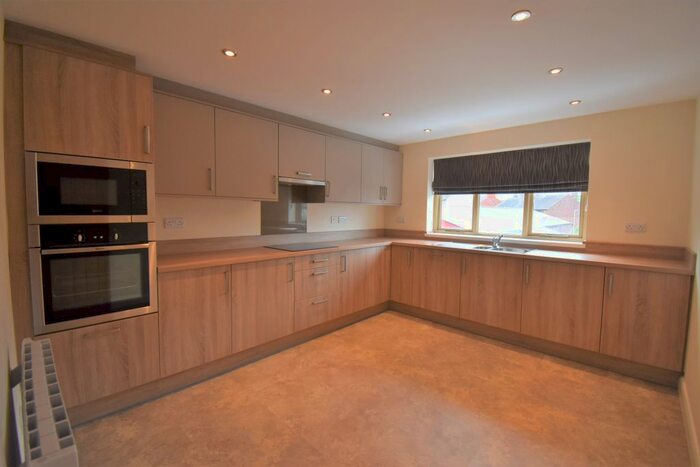 2 Bedroom Flat To Rent In Chapel Mews, Crewe Road, Alsager, ST7