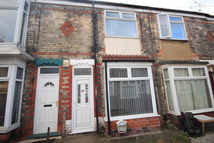 2 Bedroom Terraced House To Rent In Clovelly Avenue, Edgecumbe St, Hull, HU5