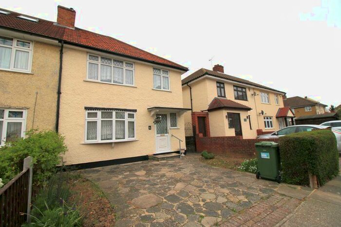 3 Bedroom Semi-Detached House To Rent In Redriff Road, Romford, RM7