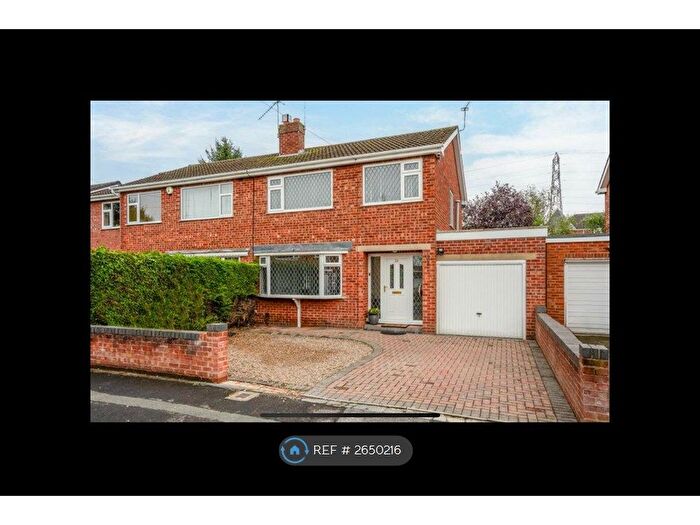 4 Bedroom Semi-Detached House To Rent In York, York, YO10