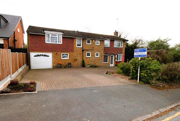 5 Bedroom Detached House For Sale In Ashburnham Gardens, Upminster, Essex, RM14