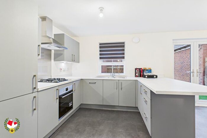 4 Bedroom Detached House To Rent In New Orchard Avenue, Winnycroft, Gloucester, GL4