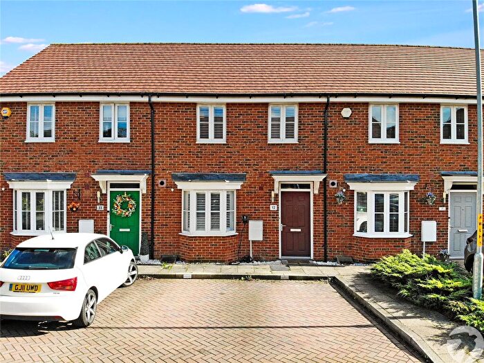 3 Bedroom Terraced House For Sale In Walker Close, Castle Hill, Ebbsfleet Valley, DA10