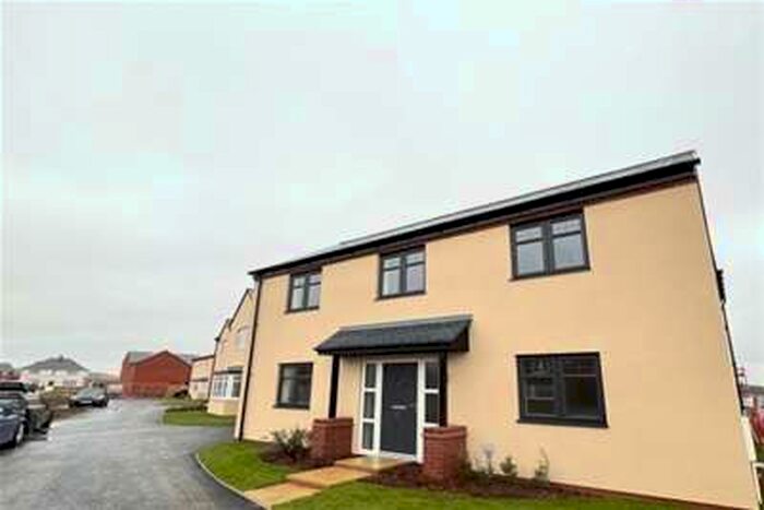4 Bedroom House To Rent In Ironbridge Road, Twigworth, GL2