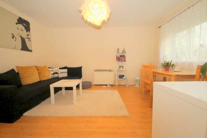 1 Bedroom Flat To Rent In Leigh Hunt Drive, Southgate N14