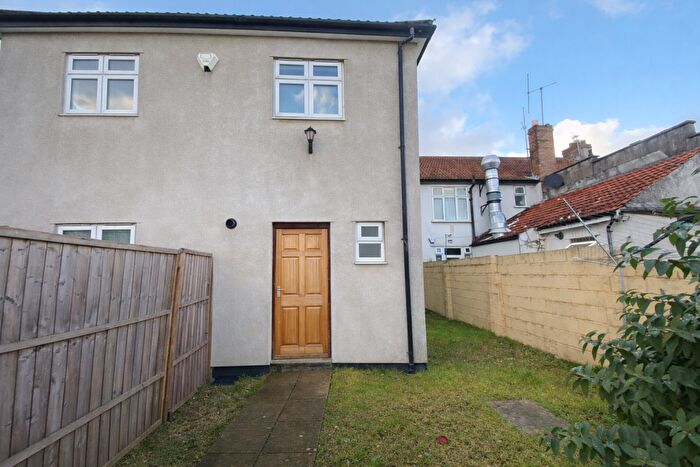 4 Bedroom Property To Rent In Filton Avenue, Horfield, BS7