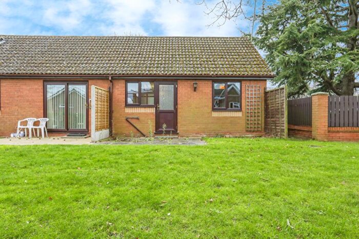 1 Bedroom Bungalow For Sale In Oaksmere Gardens, Ipswich, IP2