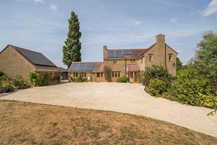 3 Bedroom Detached House For Sale In Poyntington, Sherborne, DT9