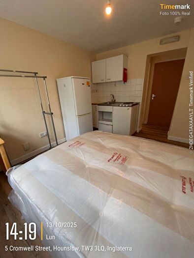 Studio To Rent In Cromwell Street, Hounslow, TW3