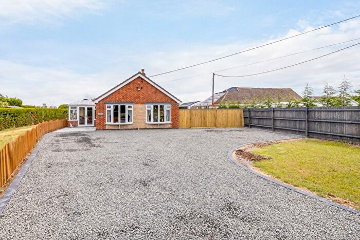 3 Bedroom Detached Bungalow For Sale In Saundergate Lane East, Wyberton, PE21