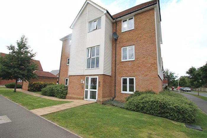 2 Bedroom Flat For Sale In Hawkinge, CT18