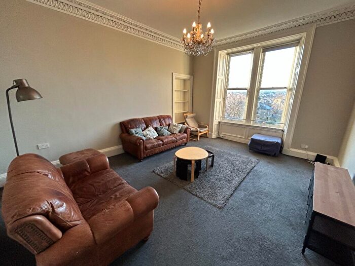 4 Bedroom Flat To Rent In Dalkeith Road, Newington, Edinburgh, EH16
