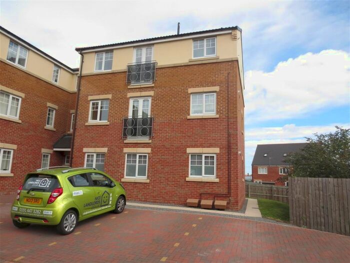 2 Bedroom Flat To Rent In Sanderson Villas, St. James' Village, Gateshead, NE8