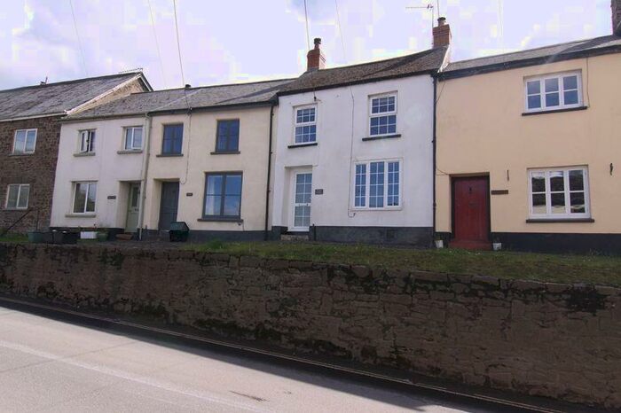 3 Bedroom Terraced House To Rent In Bow, Crediton, EX17