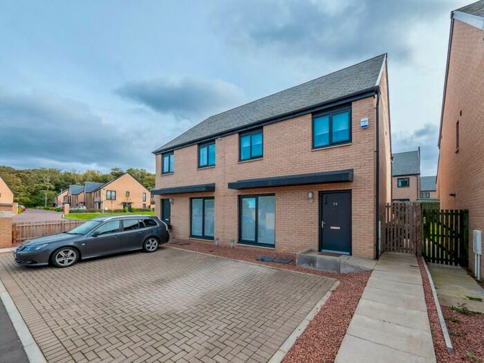 3 Bedroom Semi-Detached House To Rent In Tweedsmuir Drive, Edinburgh, EH16