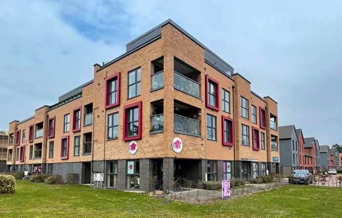 2 Bedroom Apartment For Sale In Thorpe Court, Thorpe Close, Bordon, GU35