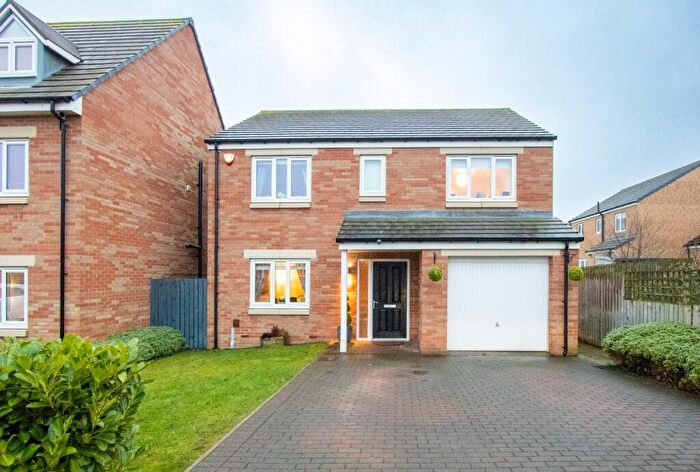 4 Bedroom Detached House For Sale In Brookdale, Thurcroft, Sunderland, SR3
