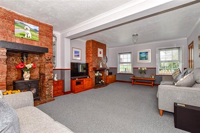 3 Bedroom Cottage For Sale In Ham Farm Cottages, Ham, Deal, Kent, CT14