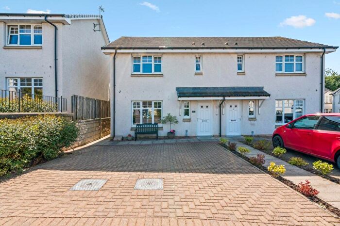 3 Bedroom House For Sale In Clement Loan, Dunblane, FK15