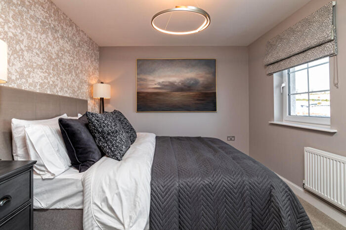 4 Bedroom Detached House For Sale In Stratford Drive Overstone, NN6