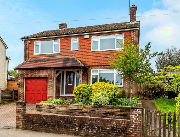 4 Bedroom Detached House To Rent In Barden Road, Speldhurst, Tunbridge Wells, Kent, TN3