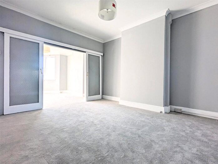 2 Bedroom End Of Terrace House To Rent In Lower Hanham Road, Hanham, Bristol, BS15