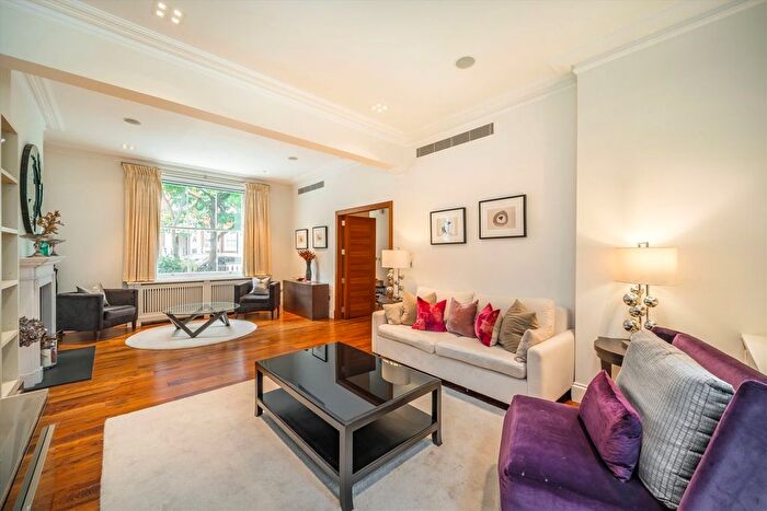 5 Bedroom Terraced House To Rent In Sheffield Terrace, Kensington, W8
