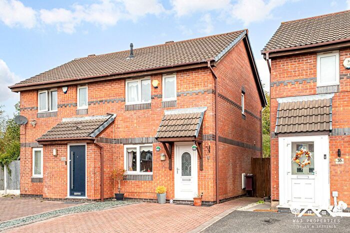 2 Bedroom Semi-Detached House For Sale In Broadlands, Prescot, L35