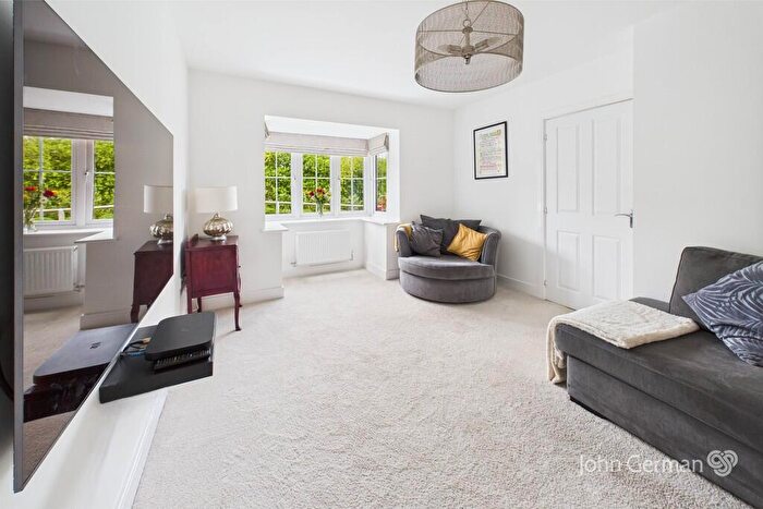 5 Bedroom Detached House For Sale In Ladybird Close, East Leake, LE12