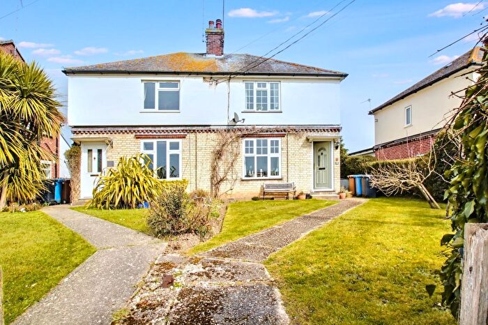 2 Bedroom Property For Sale In Nayland Road, Bures, CO8